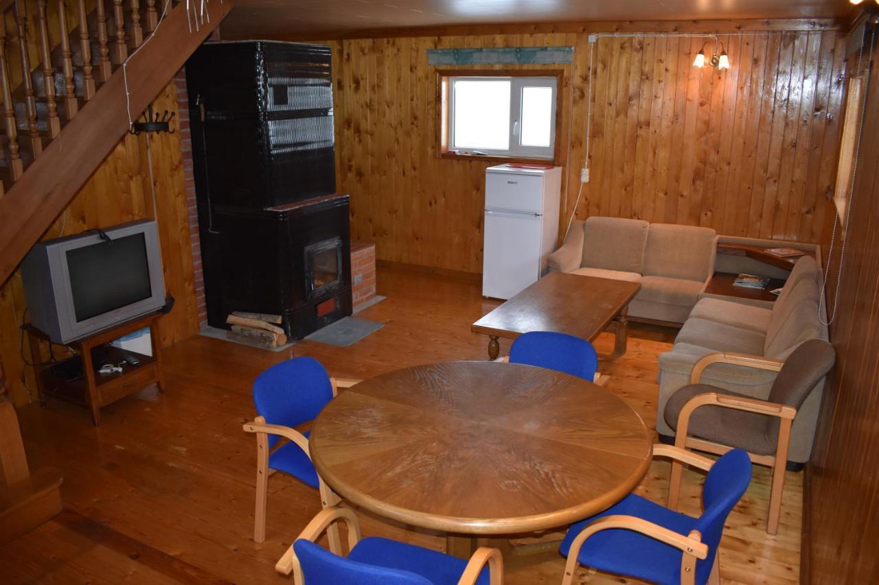 Joeniidu Holiday House Trolla Buitenkant foto